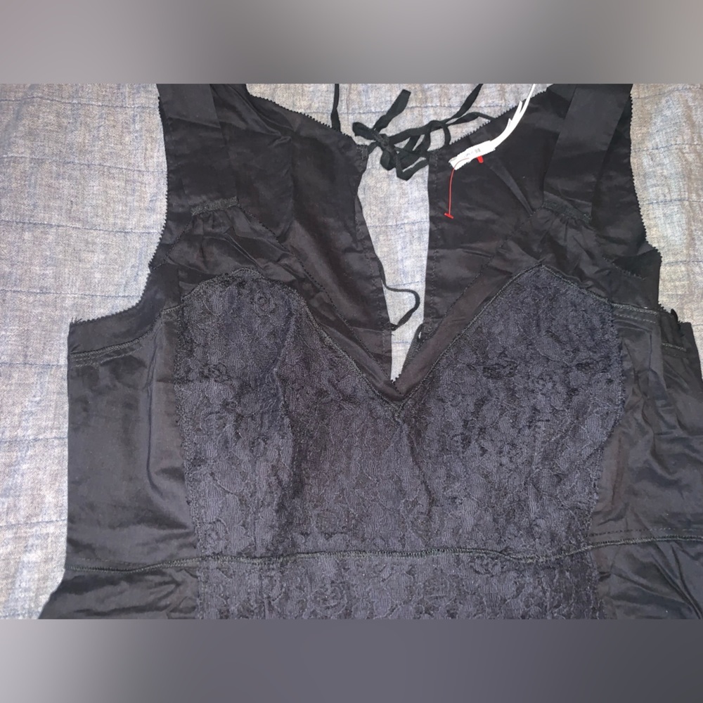 Kimchi Blue Mini Black dress - Picture 5 of 13
